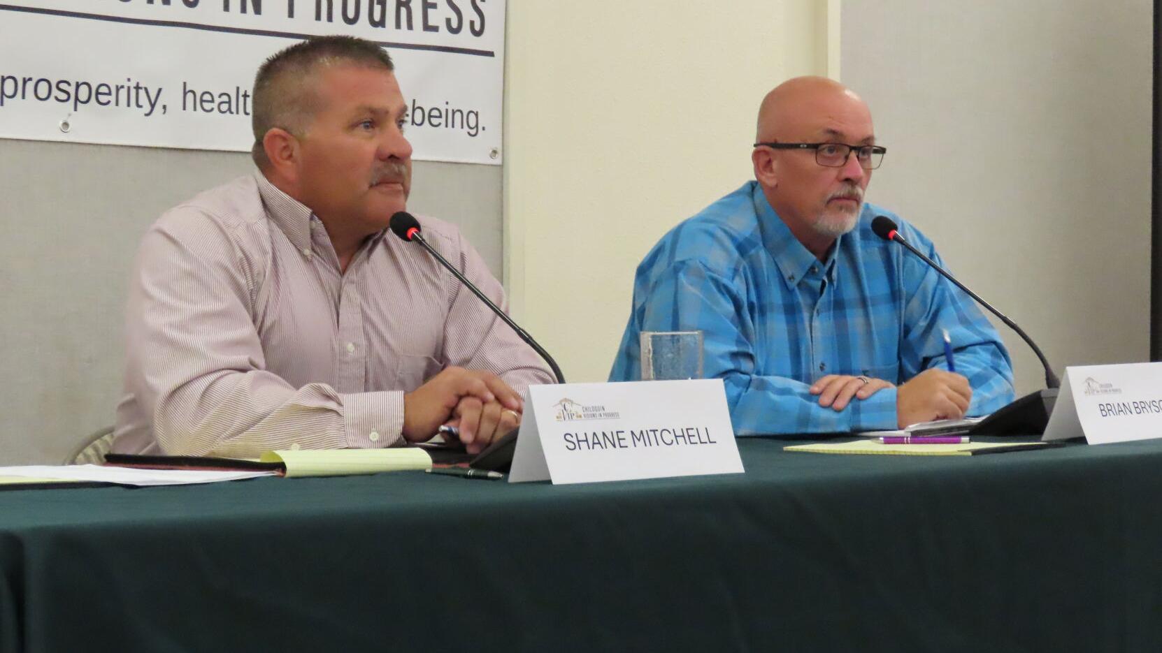 Klamath County Sheriff's Office candidates Brian Bryson, Shane Mitchell answer questions
